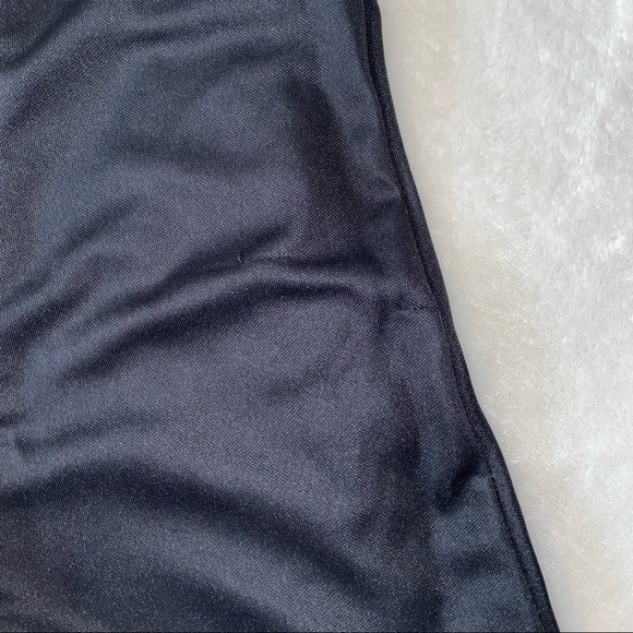 Classic Adidas Training Pants. - Picture 4 of 4